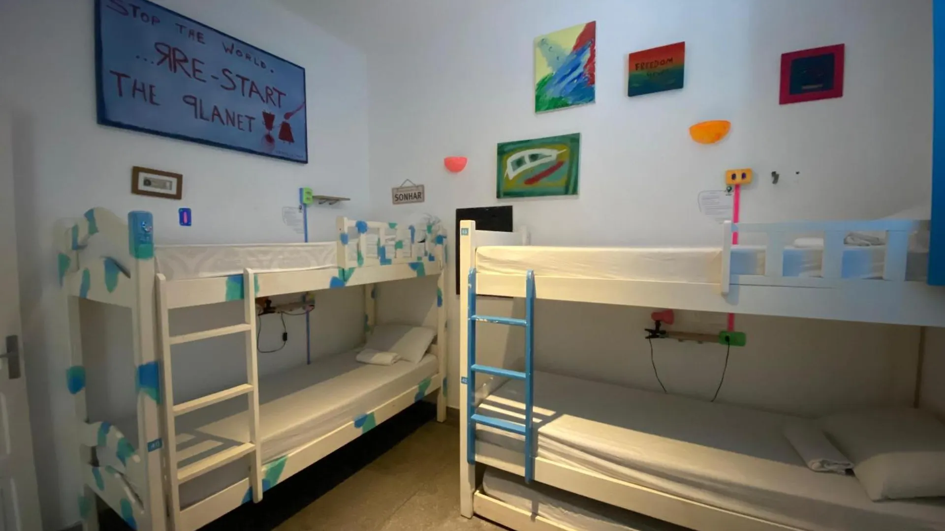 Zili Pernambuco - Hostel Pousada Recife Brazil